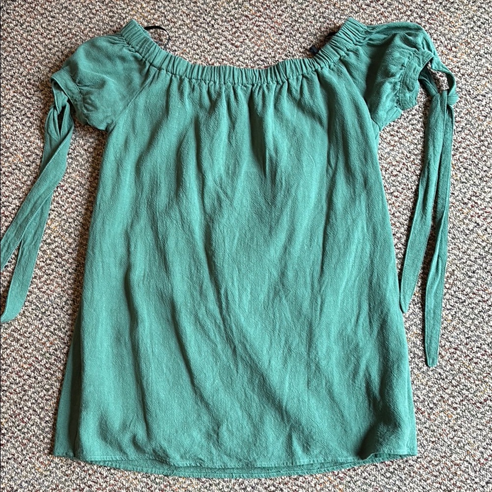 Lulus Green Off-Shoulder Women's Top